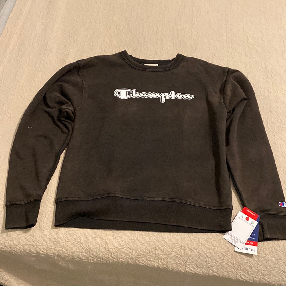 NWT men’s Champion Sweater